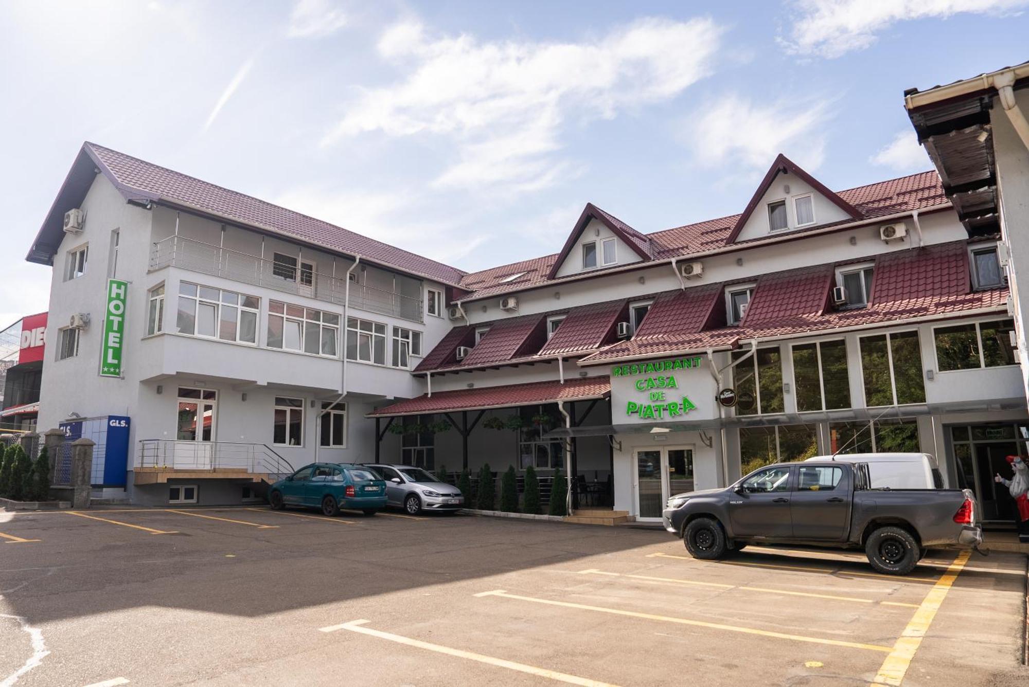 Hotel Casa de Piatra Scheia Exterior foto